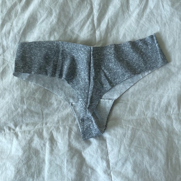 Victoria’s Secret PINK patterned panties 3 pair | L - Picture 4 of 10